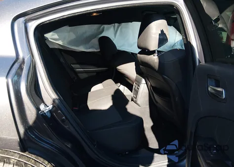 2019 Dodge Charger R/T Rwd z USA, uszkodzony, nr VIN 2C3CDXCT6KH668324